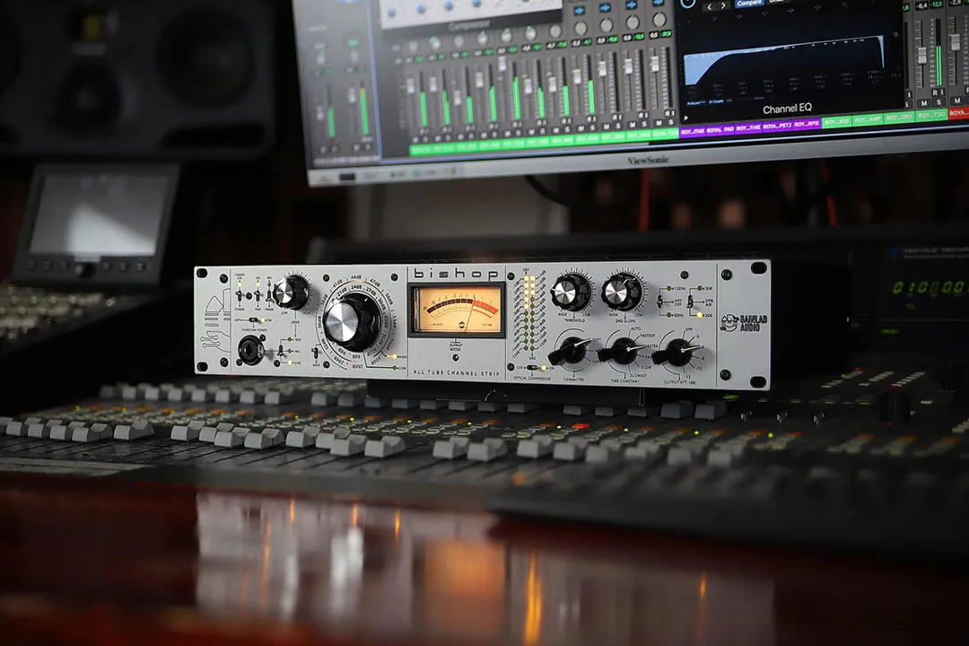 gainlab audio launch with two studio racks - detail 4