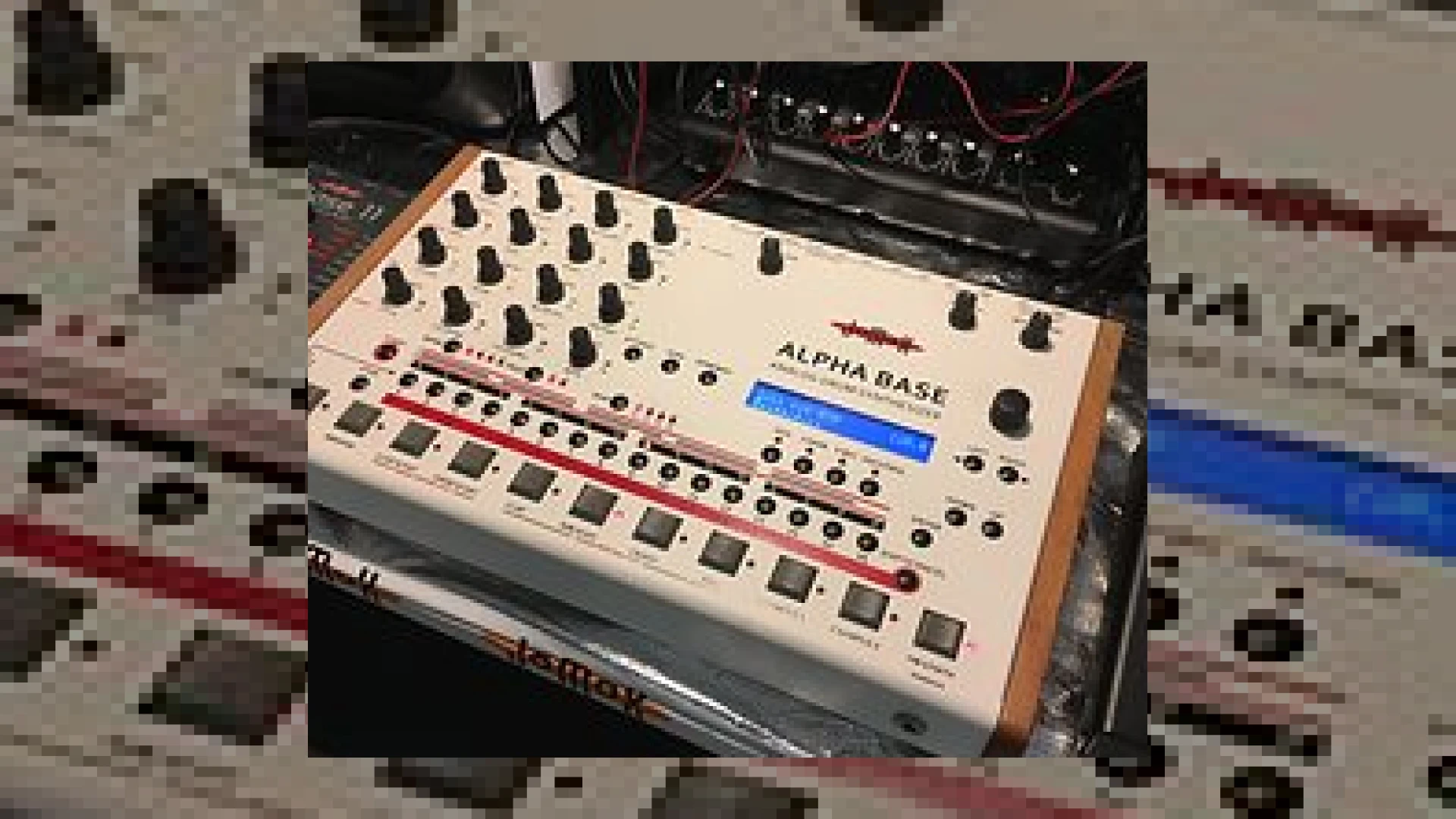 jomox alpha base drum machine has built-in fm synth