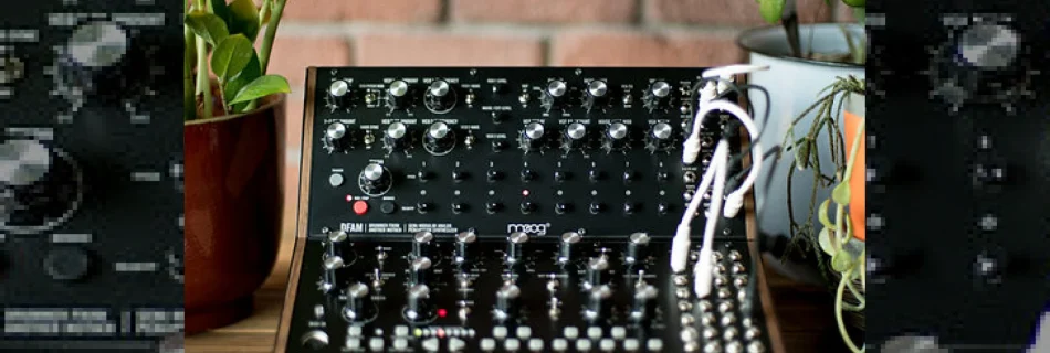 moog unveil dfam percussion synth