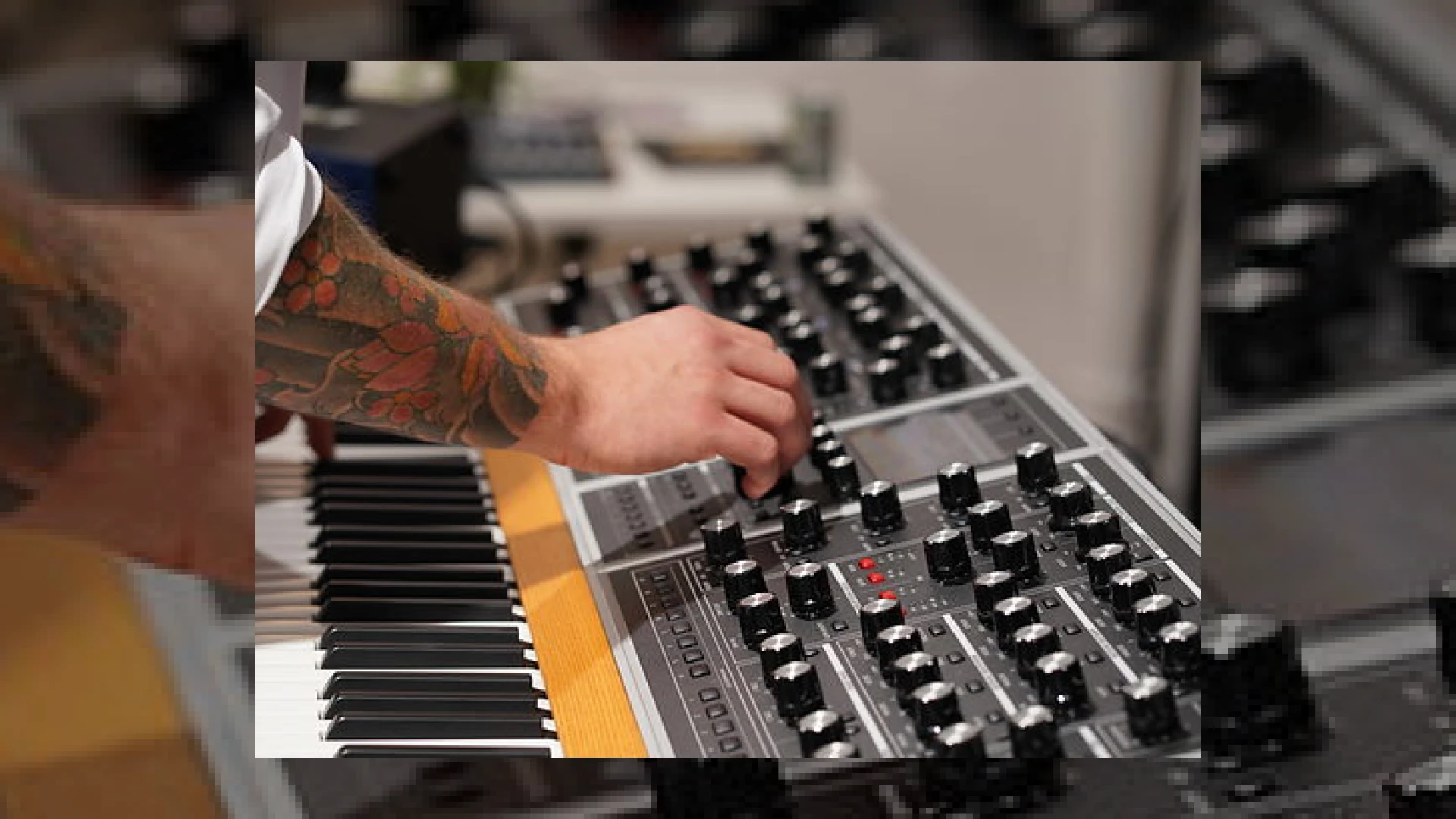 Get your hands on the Moog One at We Are Robots | SM Mastering 1 get your hands on the moog one at we are robots