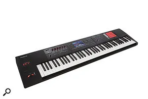 Roland launch SE-02 analogue monosynth | SM Mastering 2 roland launch se-02 analogue monosynth - detail 1